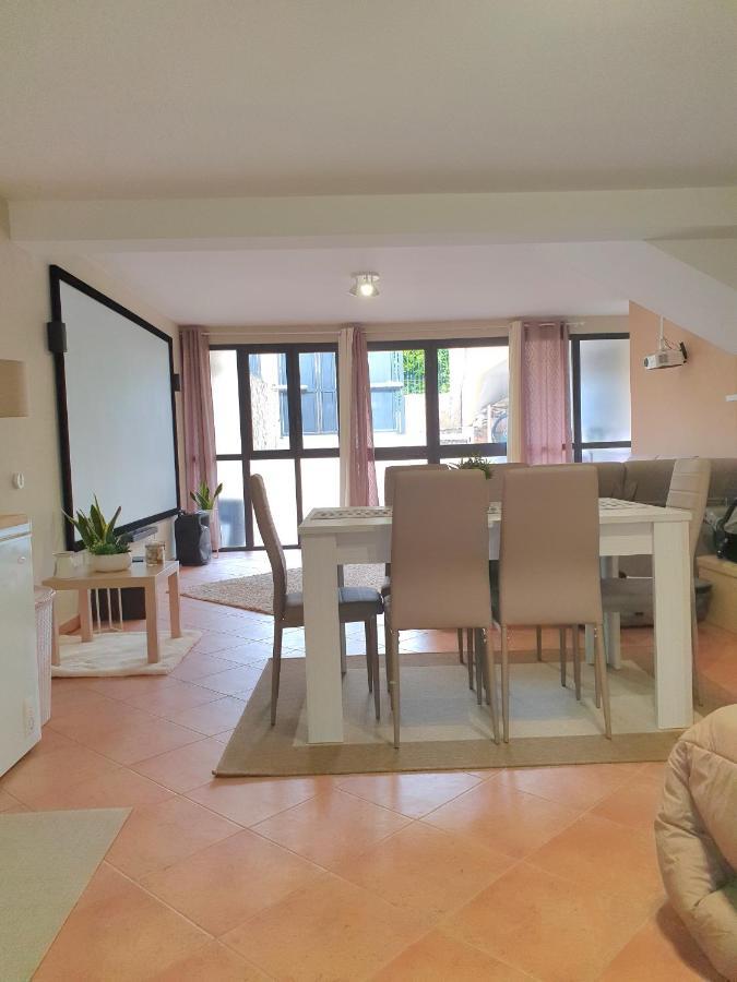 Casa Vacanza A 11 Km Dall'Aeroporto Di Palermo 卡里尼 外观 照片