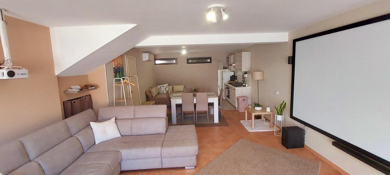 Casa Vacanza A 11 Km Dall'Aeroporto Di Palermo 卡里尼 外观 照片