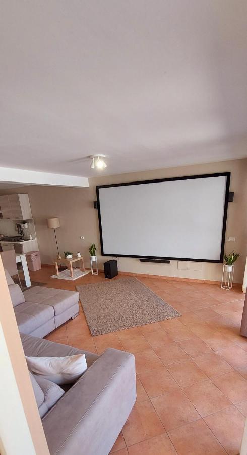 Casa Vacanza A 11 Km Dall'Aeroporto Di Palermo 卡里尼 外观 照片